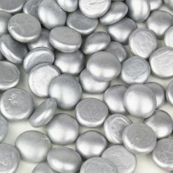 Silver Glass Flat Gemstone Vase Filler, 3/4" (Wholesale 28 LBS/Case) -Glass Vases Boutique de vente silver glass flat marbles ggm001sl 1