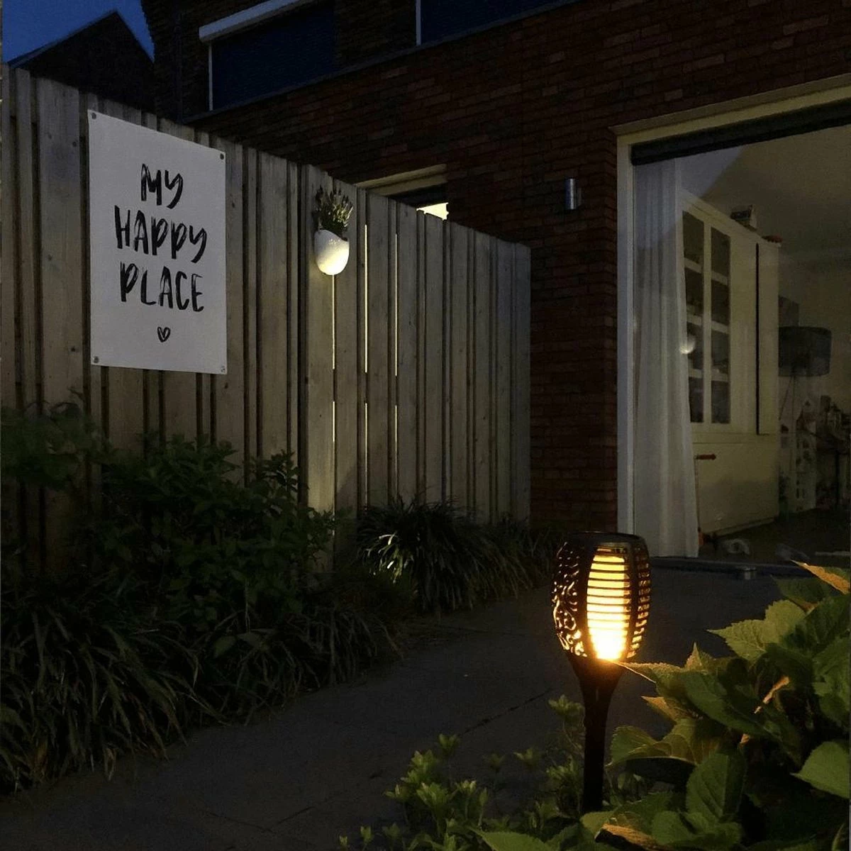 LedKoning Lampe Solaire LED Valeur De La Torche Réglée Avec Capteur Crépusculaire Et Effet De Flamme 10 LedKoning Lampe Solaire LED Valeur De La Torche Réglée Avec Capteur Crépusculaire Et Effet De Flamme – Image 10