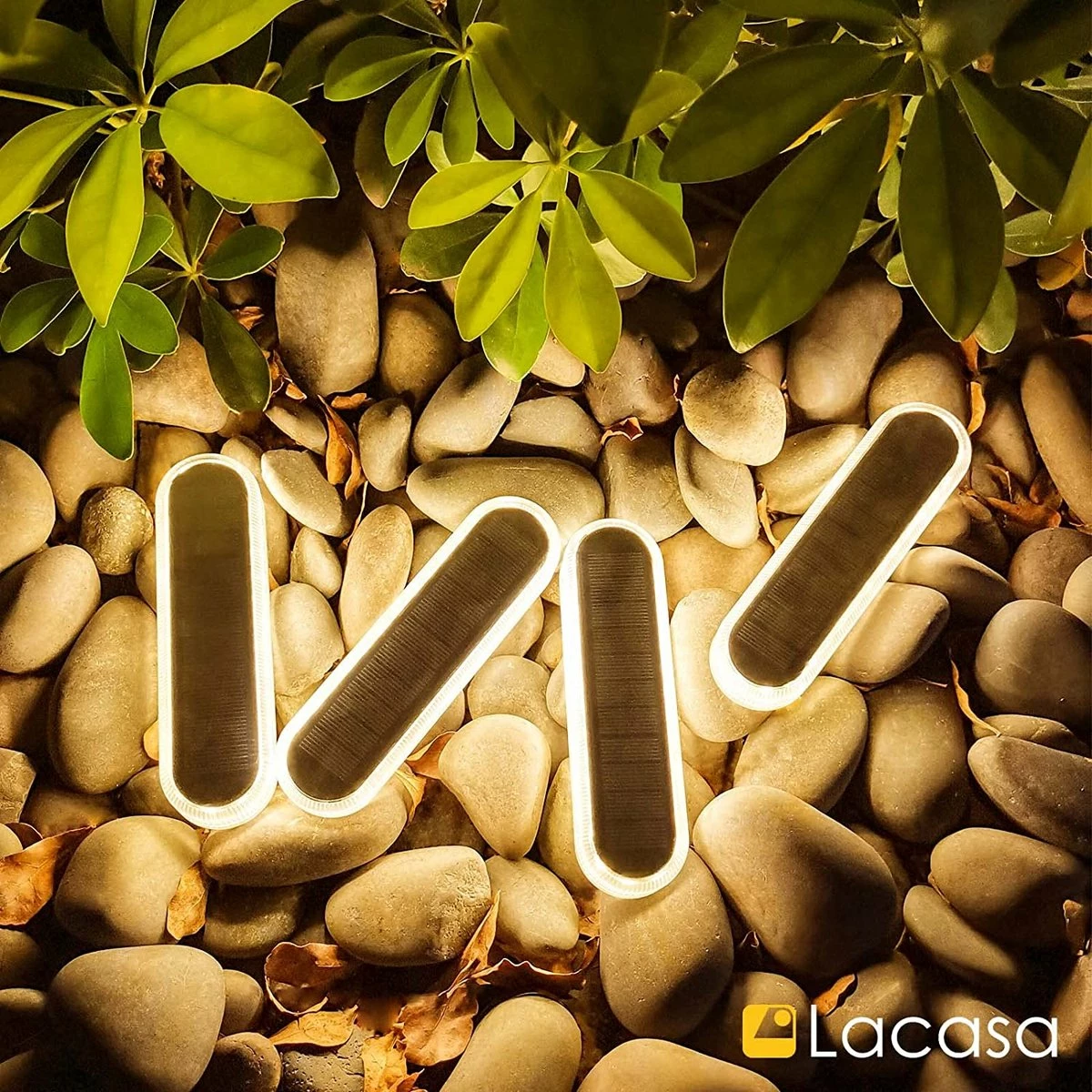 Lot De 4 Lampes Solaires D'extérieur Lacasa 30 LED Lampe Solaire De Jardin IP68 étanche Auto On/Off éclairage Solaire Pour Jardin Escaliers Chemins Allée Patio Pont (blanc Chaud 2700 K) 3 Lot De 4 Lampes Solaires D'extérieur Lacasa 30 LED Lampe Solaire De Jardin IP68 étanche Auto On/Off éclairage Solaire Pour Jardin Escaliers Chemins Allée Patio Pont (blanc Chaud 2700 K) – Image 3