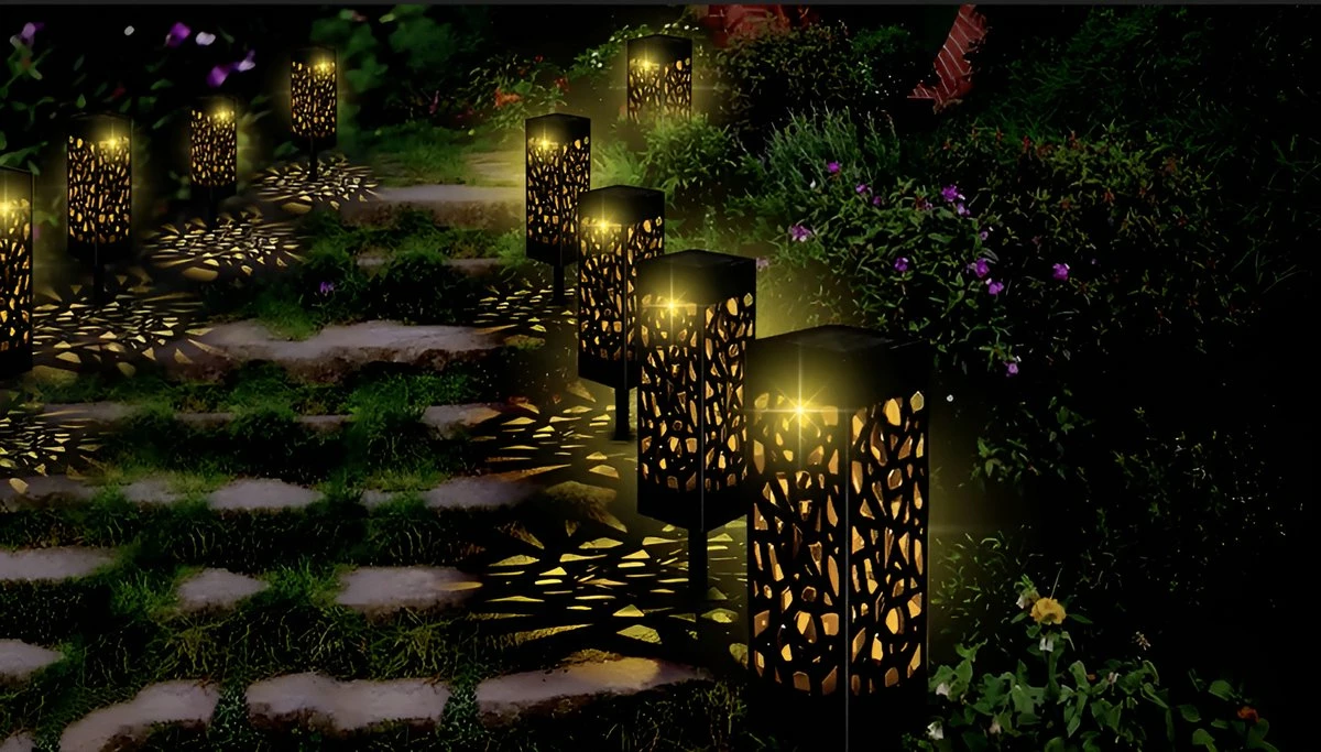 FDShop Eclairage De Jardin - 12 Pièces - énergie Solaire - Lanterne Solaire LED Blanche - éclairage De Chemin - Lampe De Jardin 1 FDShop Eclairage De Jardin - 12 Pièces - énergie Solaire - Lanterne Solaire LED Blanche - éclairage De Chemin - Lampe De Jardin