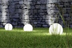 Qualu Lampe à Pointe LED Avec Prise - Torna Balino - Raccord E27 - Zwart Mat - Plastique - Ø400 -Glass Vases Boutique de vente 1200x802 1