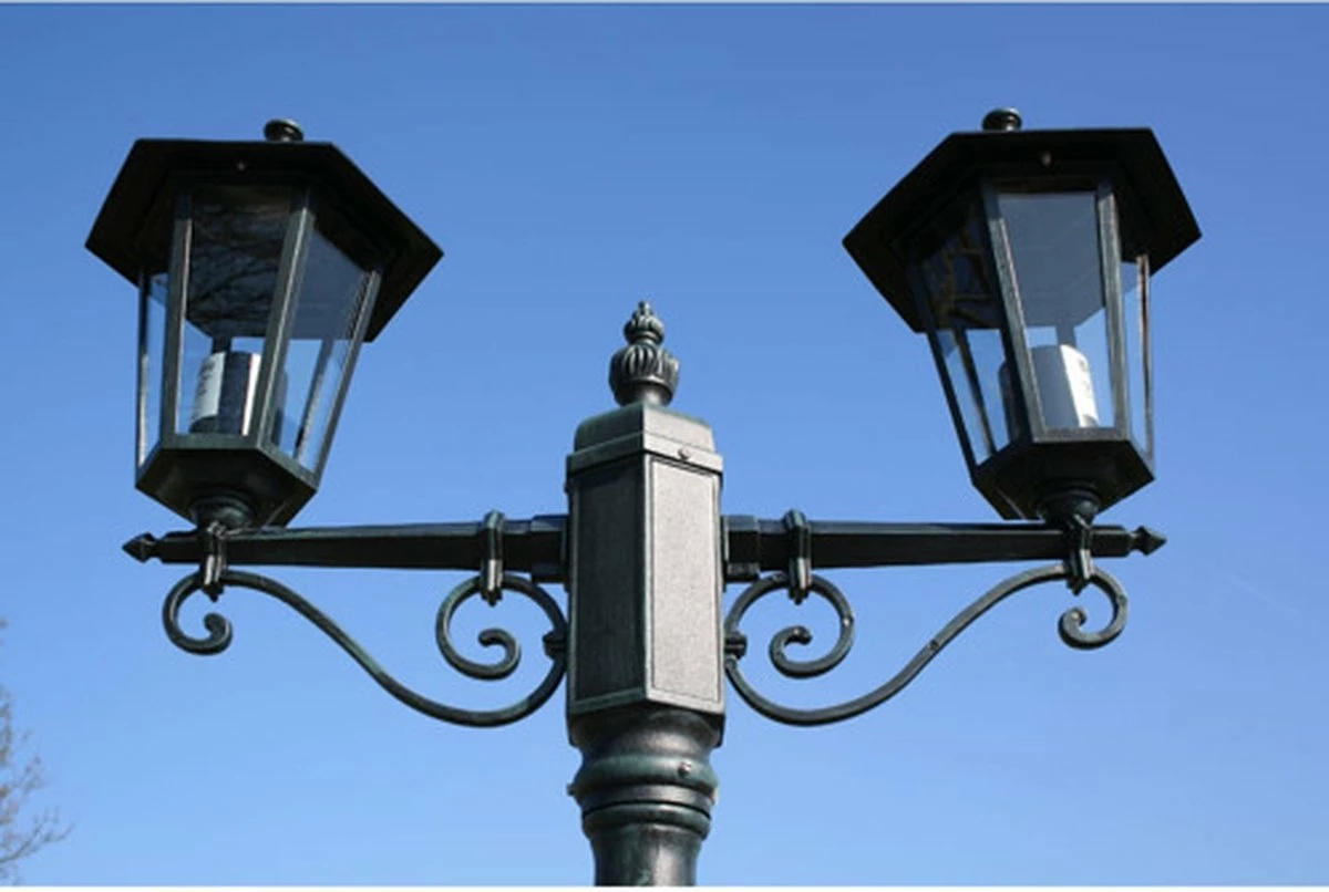 VidaXL - Lampe De Jardin Lanterne Preston 2 Bras 230 Cm Vert 40247 3 VidaXL - Lampe De Jardin Lanterne Preston 2 Bras 230 Cm Vert 40247 – Image 3