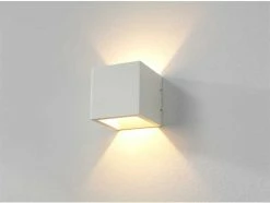 Artdelight - Applique Cube - Wit - LED 6W 2700K - IP54 - Dimmable> Applique à L'intérieur | Applique Extérieure | Applique Blanche | Applique | Lampe à LED -Glass Vases Boutique de vente 1200x905 1
