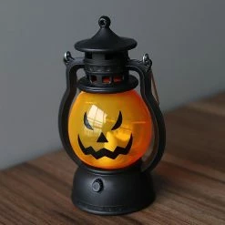 AFFINEST Halloween Décoration Rétro Petite Lampe à Huile LED Lanterne Citrouille Portable