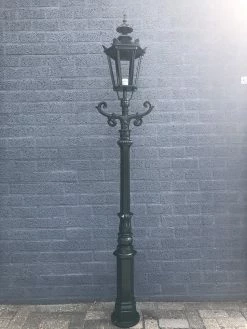 ETW Lampe D'extérieur, Lanterne Amsterdam Avec Douille En Céramique Et Verre, Aluminium Moulé Sous Pression Vert, 225 Cm.